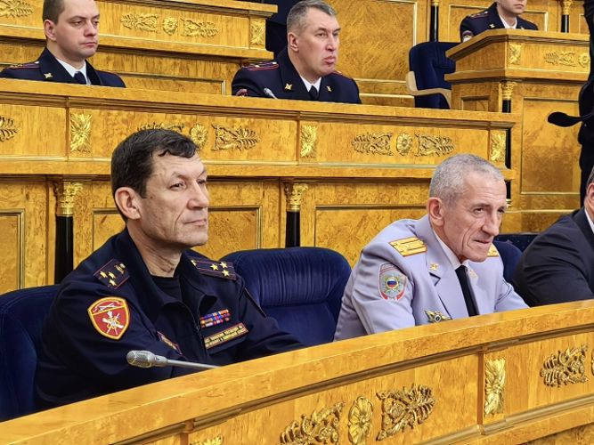 В Санкт-Петербурге представители Росгвардии приняли участие в торжественных мероприятиях ко Дню сотрудника органов внутренних дел