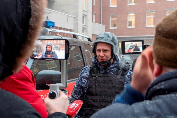 Подразделениям Росгвардии Ленинградской области торжественно переданы новые служебные автомобили