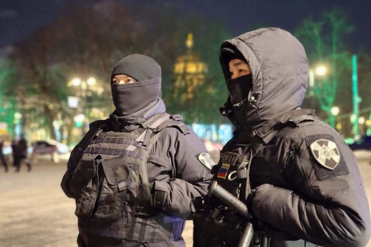В Рождество сотрудники Росгвардии обеспечили правопорядок на территории Санкт-Петербурга и Ленинградской области