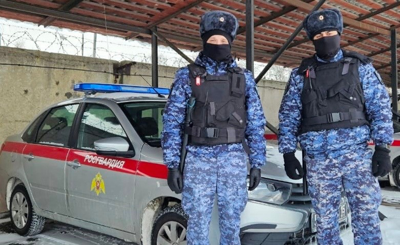 В Невском районе наряд Росгвардии разыскал ребёнка, который не вернулся домой после занятий в школе