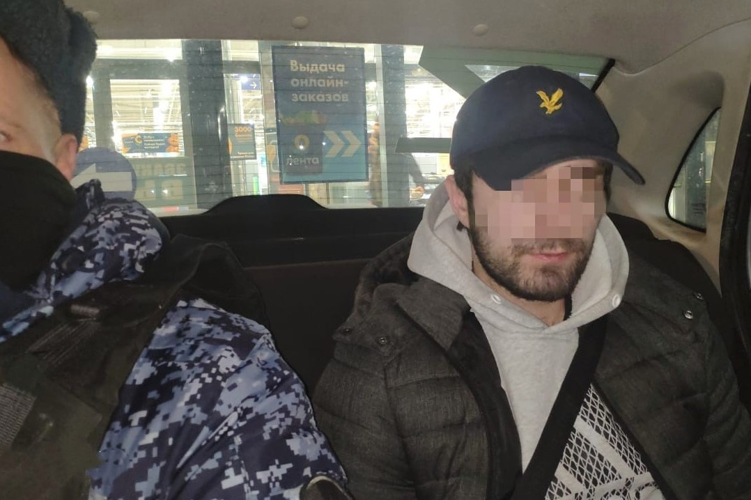 В Красногвардейском районе наряд вневедомственной охраны задержал гражданина, пытавшегося совершить кражу из магазина на 24 тысячи рублей