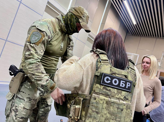 В Сестрорецке сотрудники Росгвардии приняли участие в ежегодном антинаркотическом месячнике
