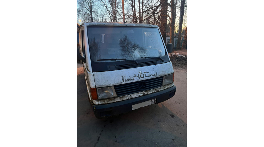 В Зеленогорске наряд Росгвардии задержал гражданина, повредившего автомобиль и нанесшего побои водителю