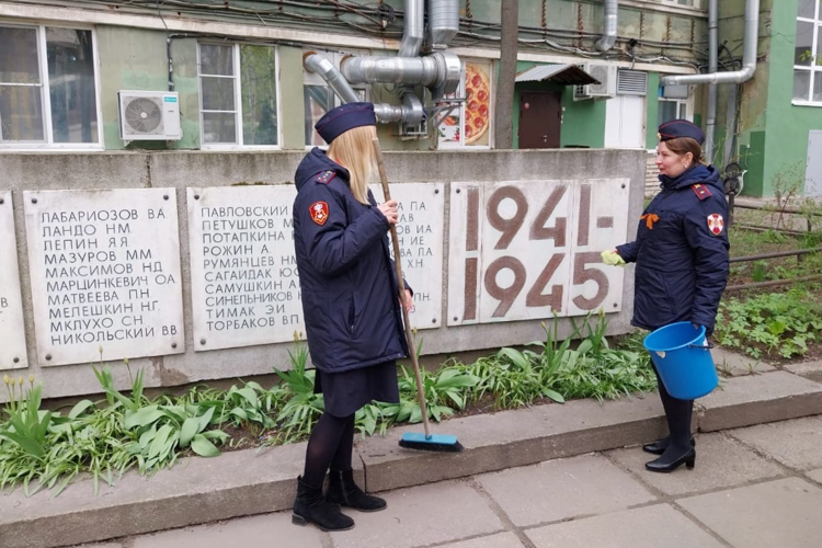 Сотрудники вневедомственной охраны Петроградского района приняли участие в мероприятиях, посвященных Дню Победы