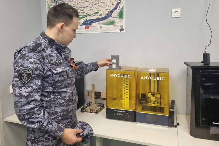 В Красносельском районе сотрудники Росгвардии приняли участие в мероприятии молодежного клуба «Непокоренный рубеж»