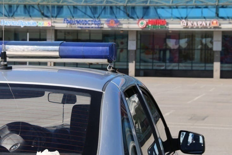 В Выборгском районе наряд вневедомственной охраны задержал вора-рецидивиста, совершившего кражу из спортивного магазина