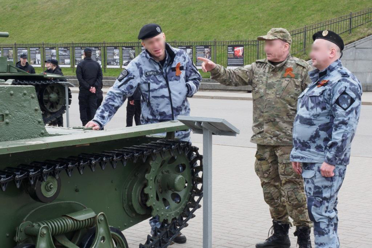 Сотрудники ОМОН «Бастион» Росгвардии почтили память героев Великой Отечественной войны