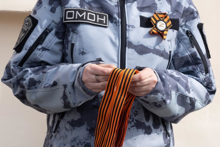 Сотрудники ОМОН «Бастион» Росгвардии присоединились к Всероссийской акции «Георгиевская ленточка»