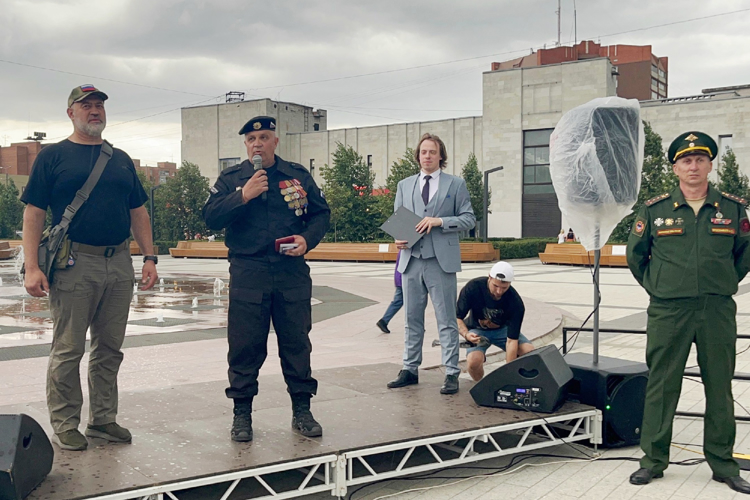 Ветераны транспортного ОМОН "Балтика" Росгвардии приняли участие в автомотопробеге по Ленинградской области