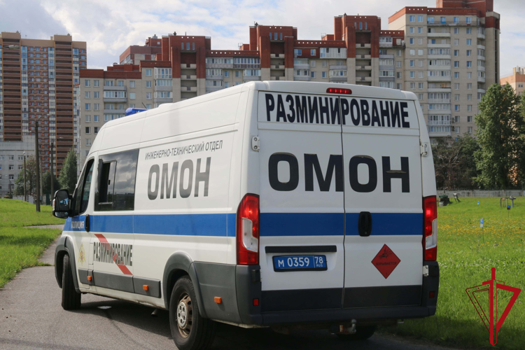 В Санкт-Петербурге подразделения Росгвардии провели занятия на одном из городских объектов жизнеобеспечения