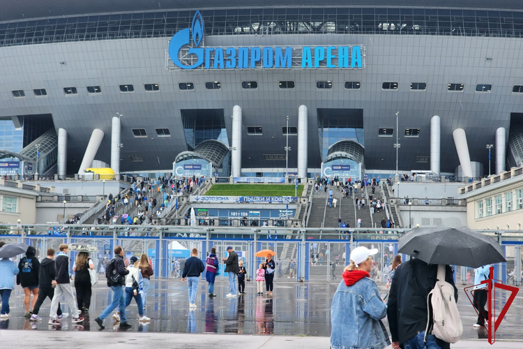 В Санкт-Петербурге подразделения Росгвардии обеспечили правопорядок во время футбольного матча "Зенит" – "Динамо"