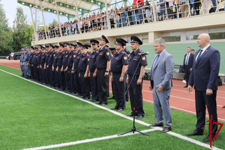 В Гатчине прошёл ежегодный Турнир памяти сотрудников вневедомственной охраны, погибших при исполнении служебного долга