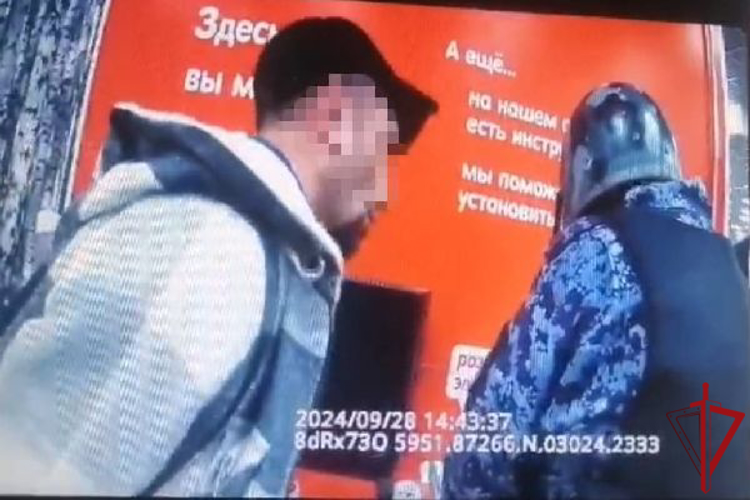 В Купчино наряд Росгвардии задержал правонарушителя, угрожавшего работнику магазина отверткой