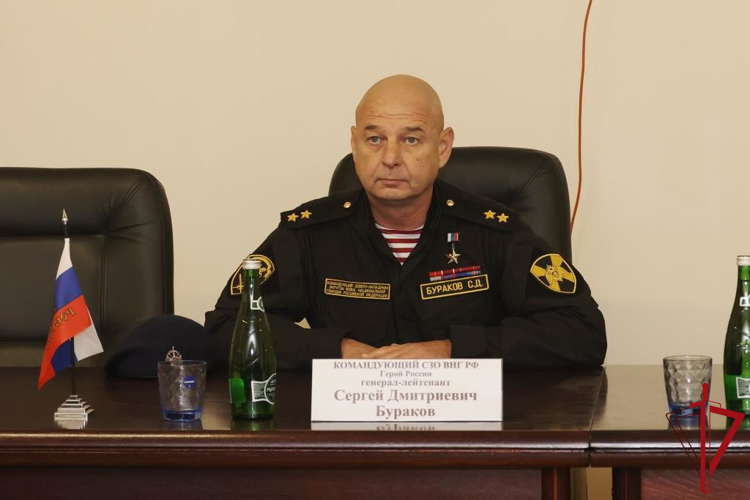 В Санкт-Петербурге отметили День создания специальных отрядов быстрого реагирования (СОБР) Росгвардии