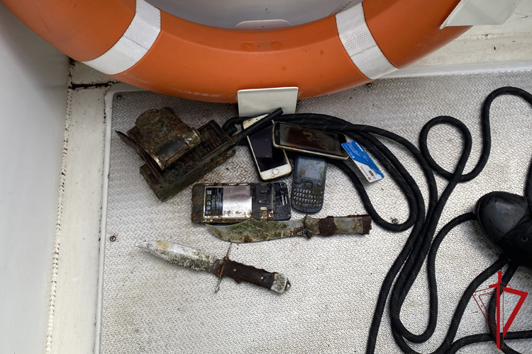 В Санкт-Петербурге водолазы Росгвардии провели плановое обследование дна реки Фонтанки
