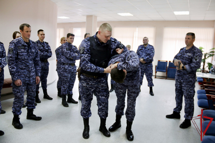 Состоялись выездные занятия для молодых сотрудников Росгвардии, проходящих курс первоначальной подготовки