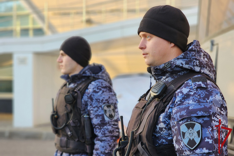 Подразделения Росгвардии обеспечили правопорядок при проведении футбольного матча «Зенит» - «Локомотив»