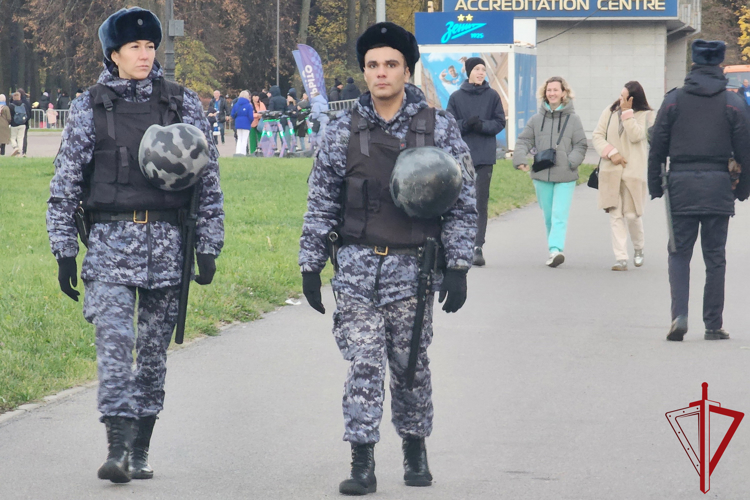 Подразделения Росгвардии обеспечили правопорядок при проведении футбольного матча «Зенит» - «Локомотив»