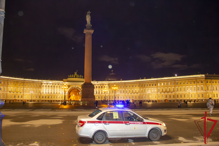 В Санкт-Петербурге и Ленинградской области прошли учения Росгвардии на важных государственных объектах