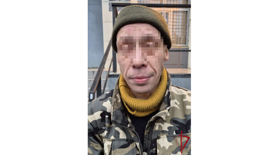 В Приморском районе сотрудники Росгвардии задержали нетрезвого гражданина, нанесшего телесные повреждения фельдшеру скорой помощи