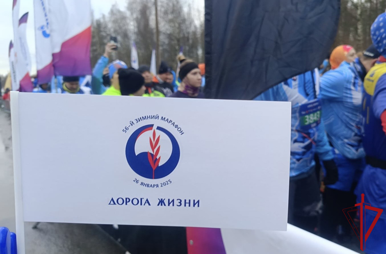 В Ленинградской области сотрудник Росгвардии принял участие в международном марафоне «Дорога жизни»