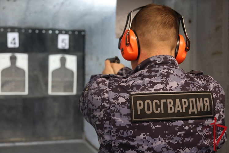 В ГУ Росгвардии прошли чемпионаты по лыжным гонкам, служебному двоеборью и зимнему офицерскому троеборью