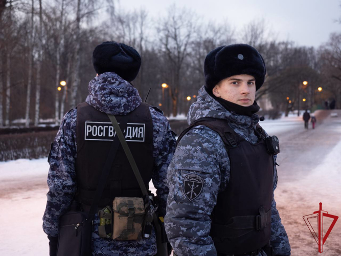 В Петербурге подразделения Росгвардии обеспечили правопорядок при проведении хоккейного матча «СКА» - «Спартак»