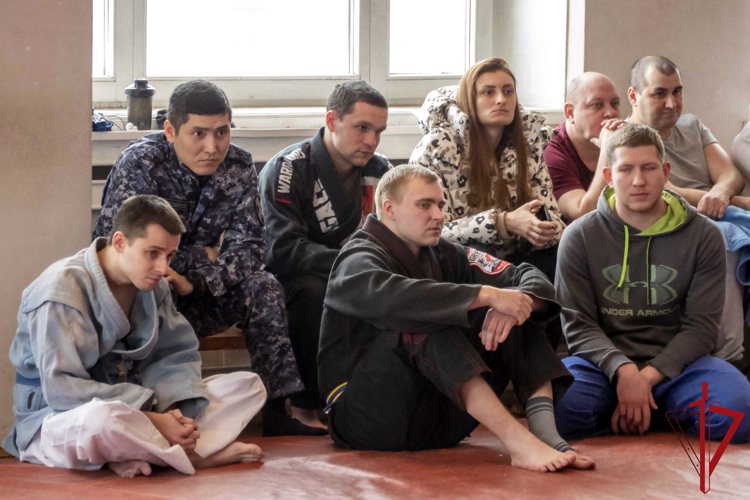 Сотрудники районных подразделений Управления вневедомственной охраны приняли участие в чемпионате по дзюдо