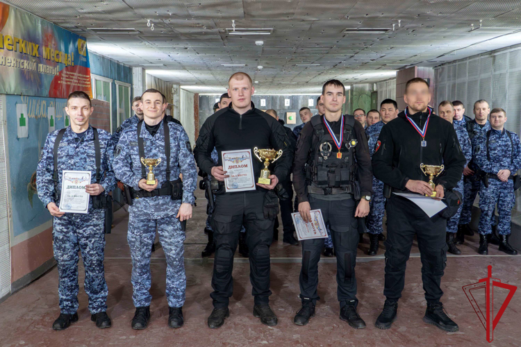В региональном Управлении вневедомственной охраны ВНГ РФ прошел открытый чемпионат по стрельбе