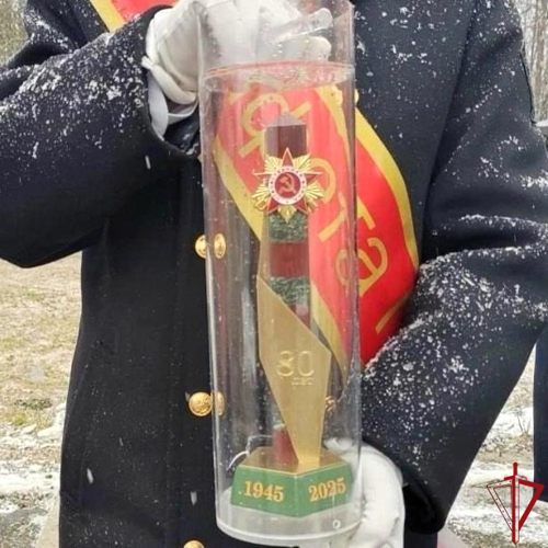 В Ивангороде представители Росгвардии приняли участие в акции «Эстафета Победы»