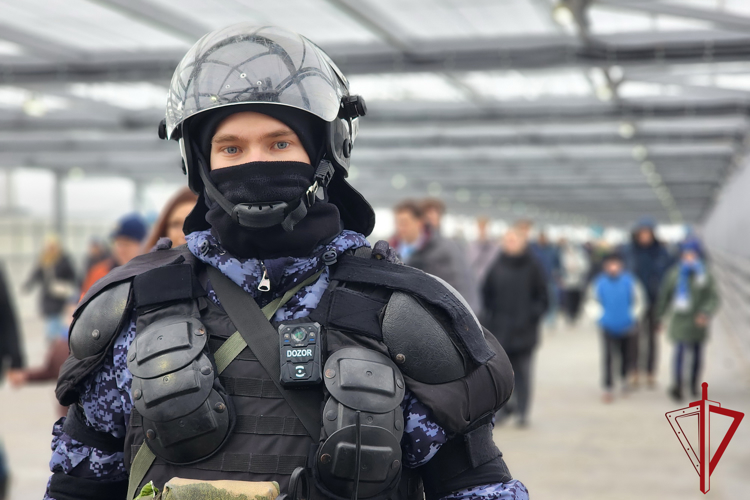 В Санкт-Петербурге подразделения Росгвардии обеспечили правопорядок во время футбольного матча «Зенит» – «ЦСКА»