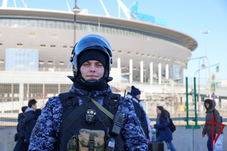 Подразделения Росгвардии обеспечили правопорядок во время футбольного матча «Зенит» - «БАТЭ»