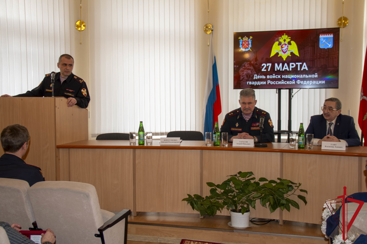 В Управлении вневедомственной охраны состоялось вручение ведомственных наград, посвященное Дню войск национальной гвардии РФ