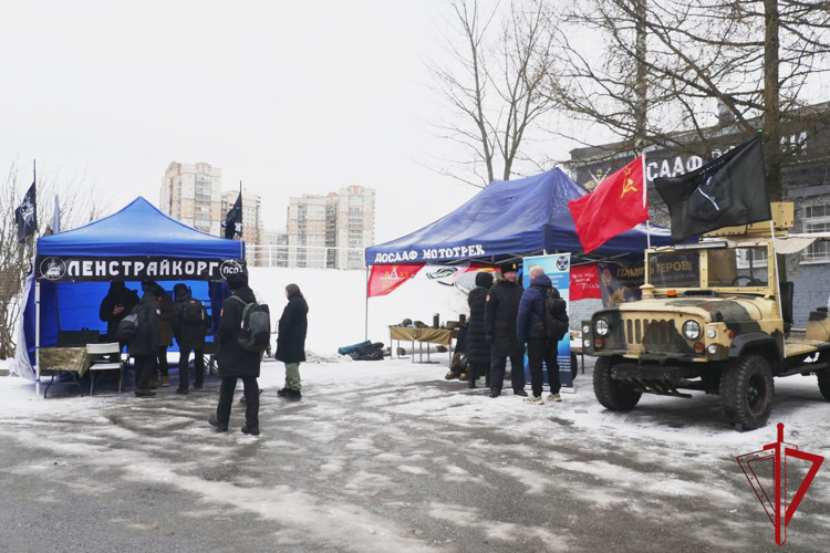 В Петербурге представители Росгвардии приняли участие в масштабном фестивале «Страйкфест»