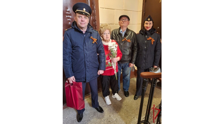Представители Росгвардии поздравили с Днем Победы ветеранов службы и ветеранов Великой Отечественной войны