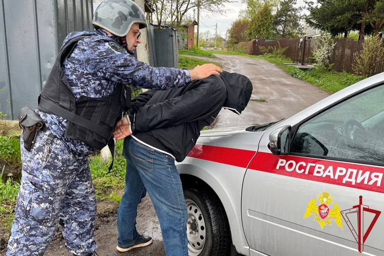 Подразделения Росгвардии провели практические занятия на территории музея «Крепость Орешек»