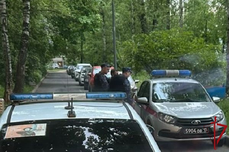 В Красногвардейском районе наряд Росгвардии задержал правонарушителя, разыскиваемого за преступление, совершенное в Ижевске