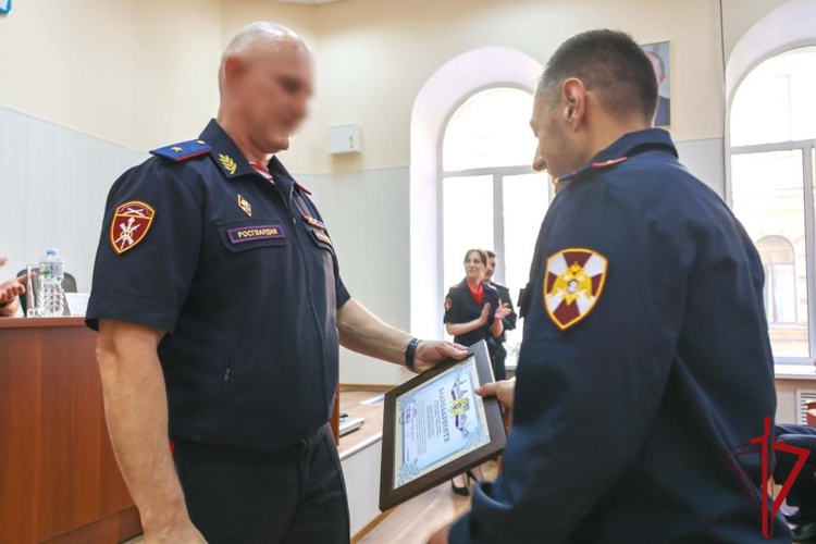 В Санкт-Петербурге отметили день образования Центра лицензионно-разрешительной работы ГУ Росгвардии