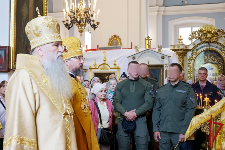 В Санкт-Петербурге представители ГУ Росгвардии приняли участие в праздничных мероприятиях, посвященных Дню Крещения Руси