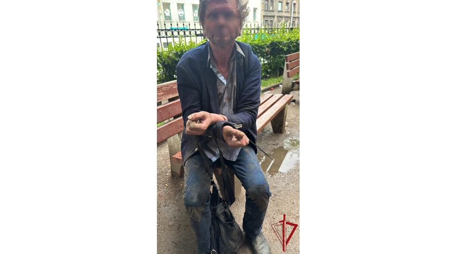 В Центральном районе наряд Росгвардии задержал мужчину, воспользовавшегося рукояткой зонта в ходе уличного конфликта