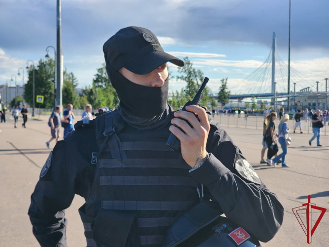 Подразделения Росгвардии обеспечили правопорядок во время футбольного матча «Зенит» – «Рубин»