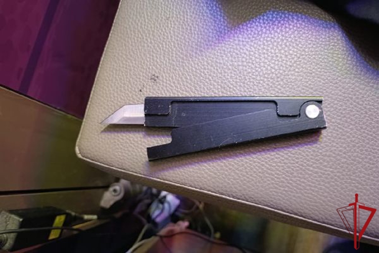 В Кировском районе Петербурга сотрудники Росгвардии задержали вооруженного ножом злоумышленника, нанесшего телесные повреждения персоналу бара