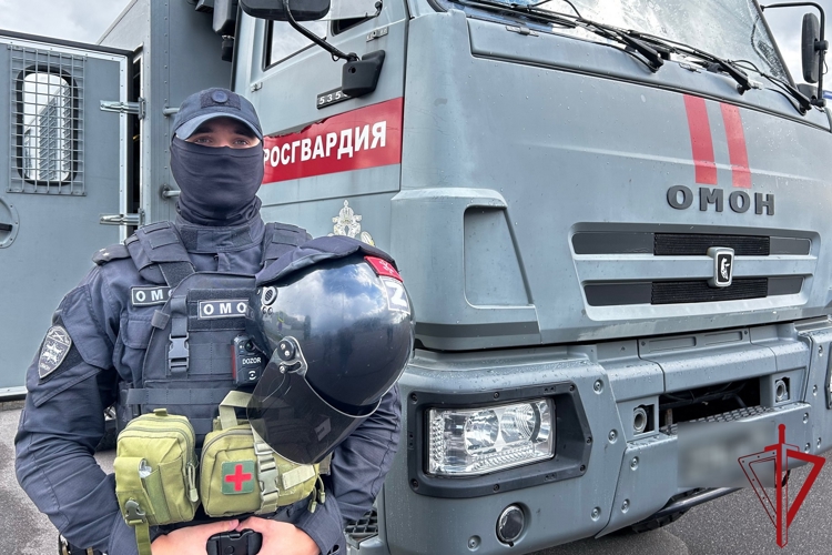 Подразделения Росгвардии обеспечили правопорядок при проведении футбольного матча РПЛ