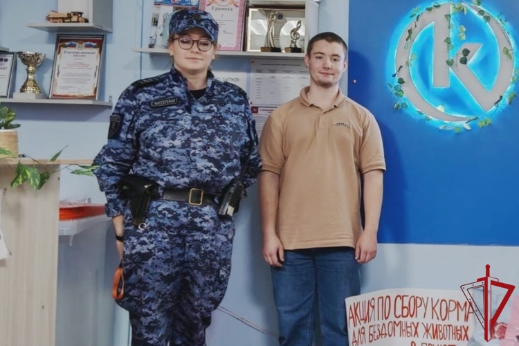 В Ленинградской области сотрудники Росгвардии оказали помощь приюту для животных