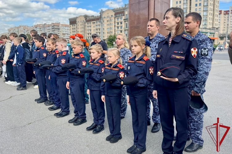 Представители Росгвардии приняли участие в мероприятиях, приуроченных ко Дню солидарности в борьбе с терроризмом