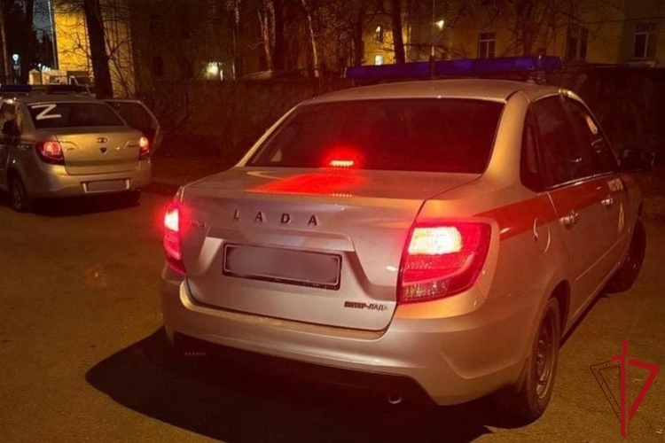 В Красногвардейском районе сотрудники Росгвардии задержали участника драки, нанесшего оппоненту ранение в область шеи