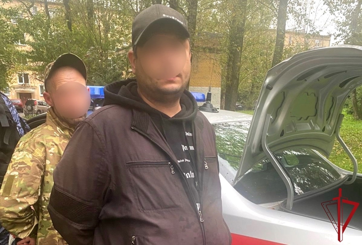 В Кировском районе сотрудники Росгвардии задержали правонарушителей, подозреваемых в совершении грабежа