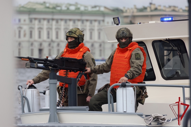 В Санкт-Петербурге катерам ОМОН "Балтика" Росгвардии присвоены имена павших героев - защитников Отечества
