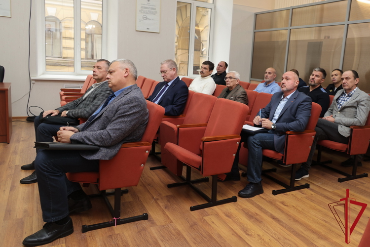 В Центре лицензионно-разрешительной работы ГУ Росгвардии прошло заседание Координационного совета по вопросам частной охранной деятельности