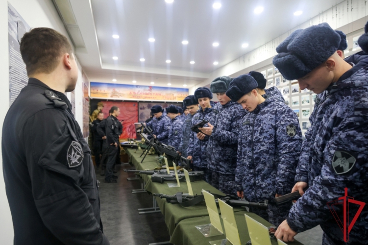 В специальных подразделениях ГУ Росгвардии состоялись Дни открытых дверей для военнослужащих, проходящих службу по призыву
